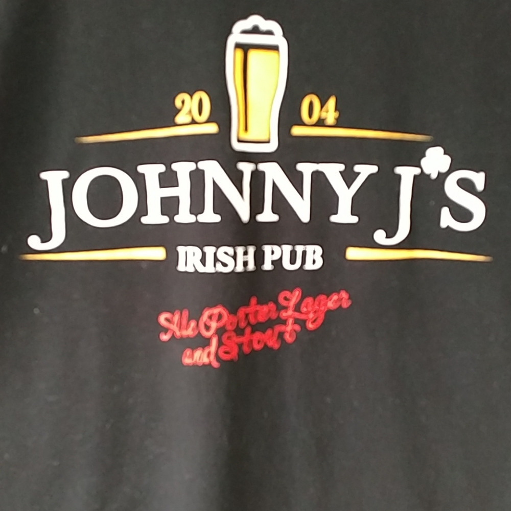 Johnny J's Graphic T - Picture 2 of 5